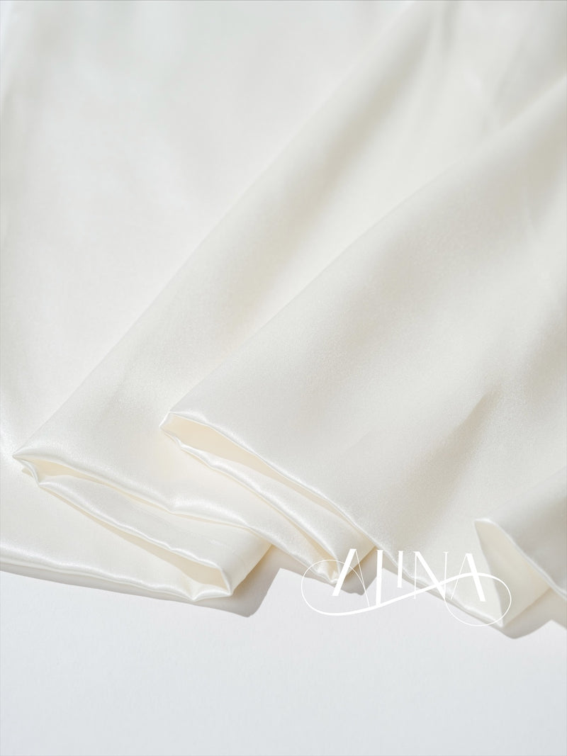 SILK BEAUTY BEDDING : “The Beauty Blanket” Pure Mulberry Silk Blanket with 200g Mulberry Silk Filling